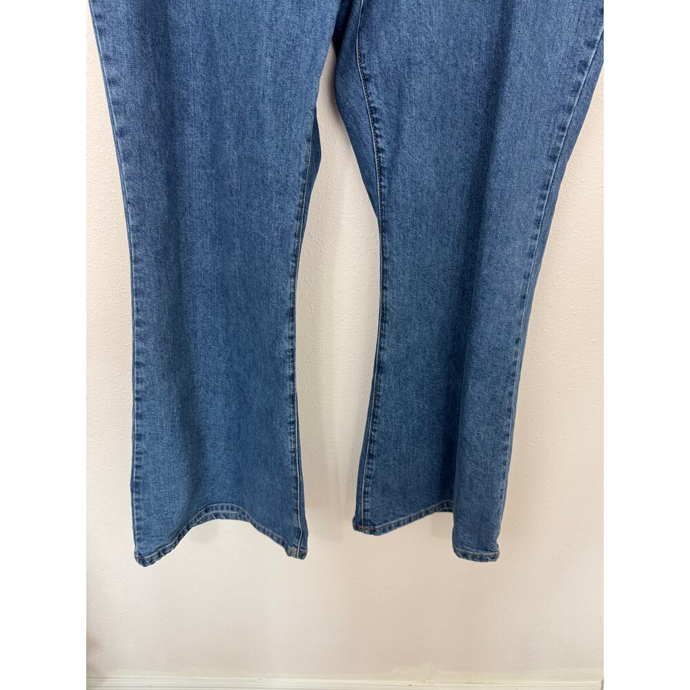 Princess Polly High Rise Flare Jeans Size 16
 Blue Denim - Picture 4 of 7